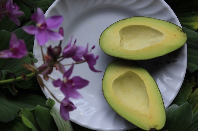 Avocado Nutrition and Benefits